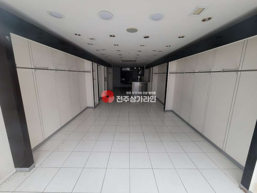 전북 전주완산구 중앙동2가 객사 주변 메인거리 1층 상가 월세 매물번호 11639 사진 1