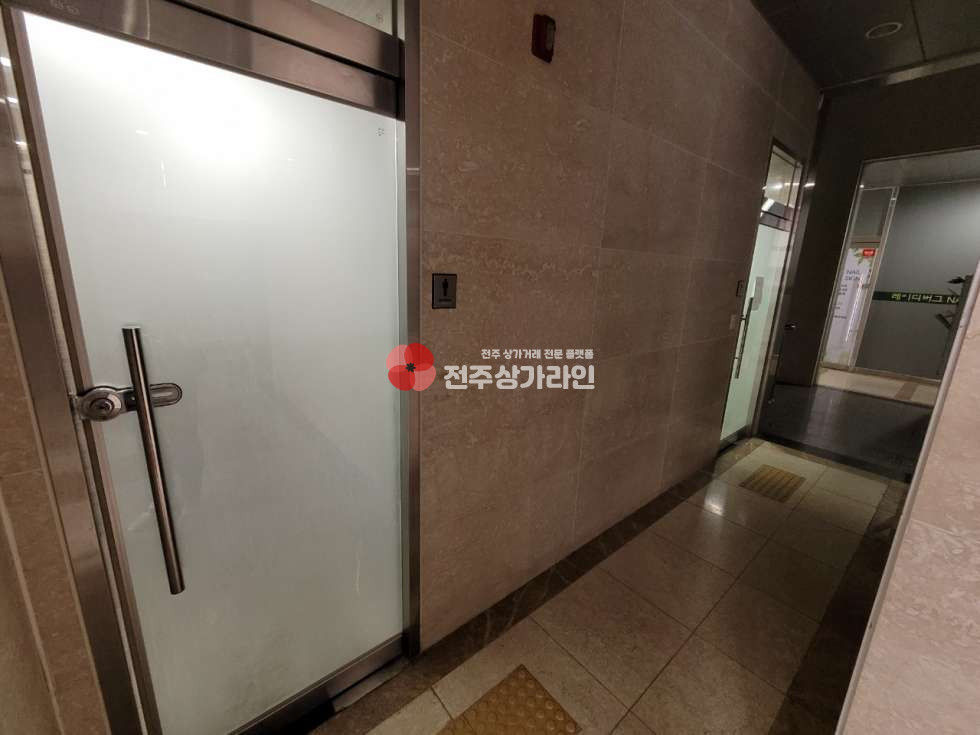 전북 전주완산구 효자동2가 신시가지 주변 상가 월세 매물번호 11597 사진 2
