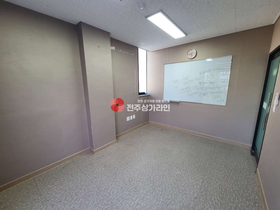 전북 전주완산구 중화산동2가 중화산동 대도로변 상가 월세 매물번호 11561 사진 6