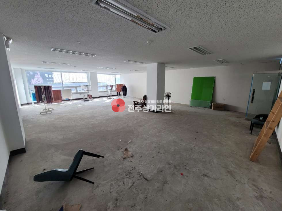 전북 전주완산구 효자동3가 신시가지 메인거리 상가 월세 매물번호 11538 사진 1