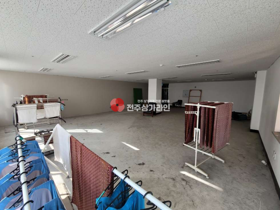 전북 전주완산구 효자동3가 신시가지 메인거리 상가 월세 매물번호 11538 사진 3