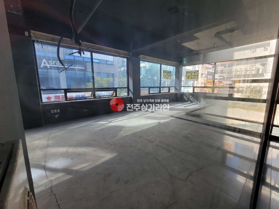 전북 전주완산구 효자동3가 신시가지 메인상가 월세 매물번호 11536 사진 2