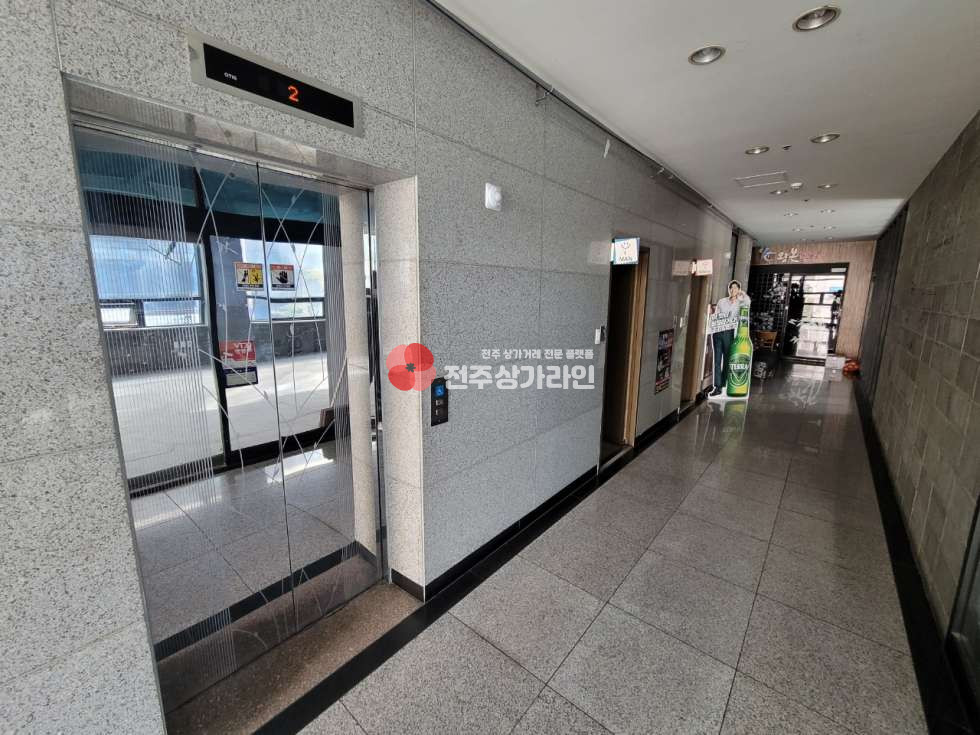 전북 전주완산구 효자동3가 신시가지 메인상가 월세 매물번호 11536 사진 3