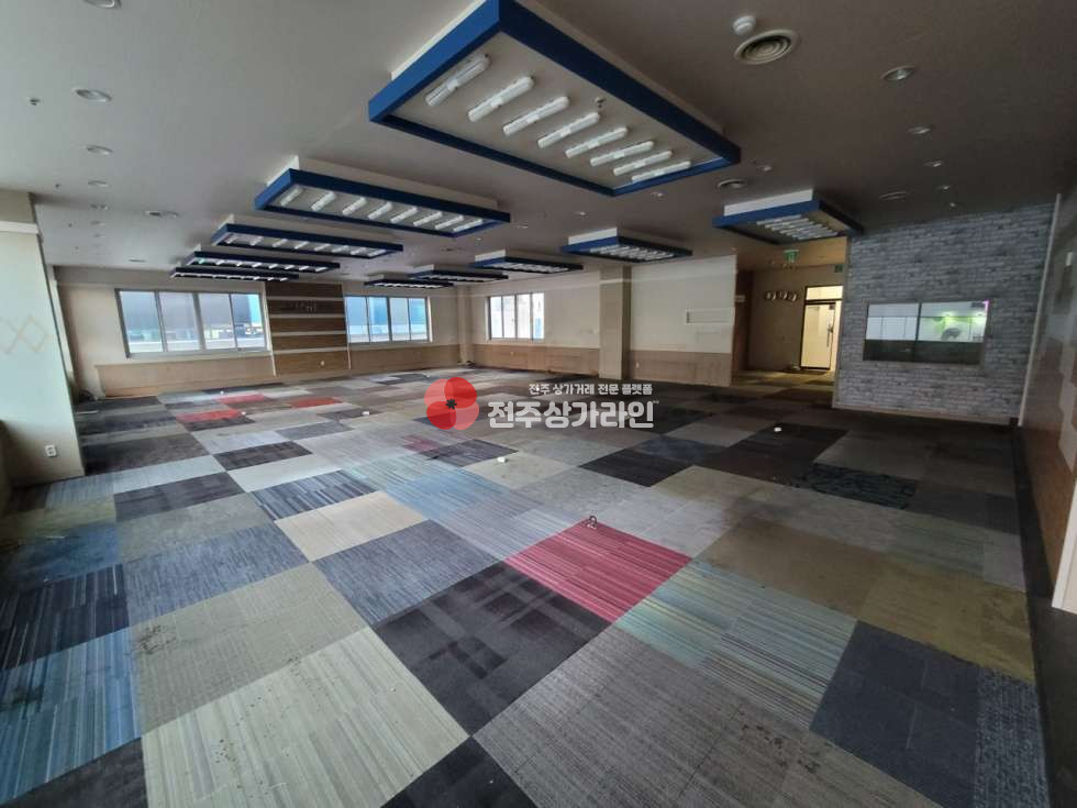 전북 전주완산구 효자동3가 신시가지 스타벅스건물 상가 월세 매물번호 11534 사진 1