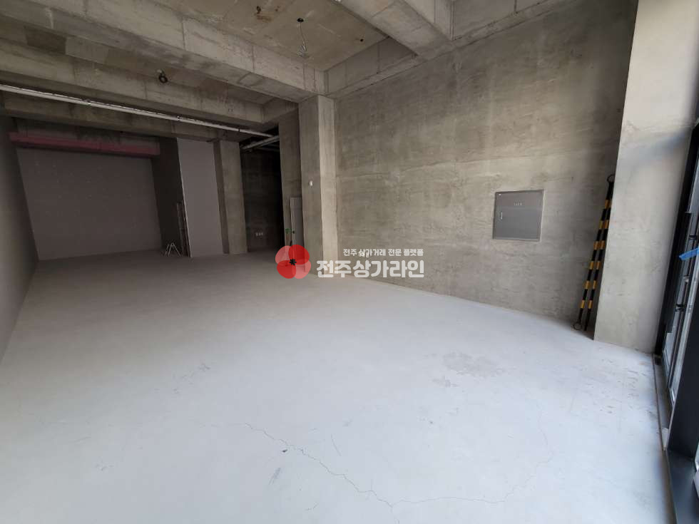 전북 전주완산구 효자동2가 신시가지 근방 상가 월세 매물번호 11525 사진 2
