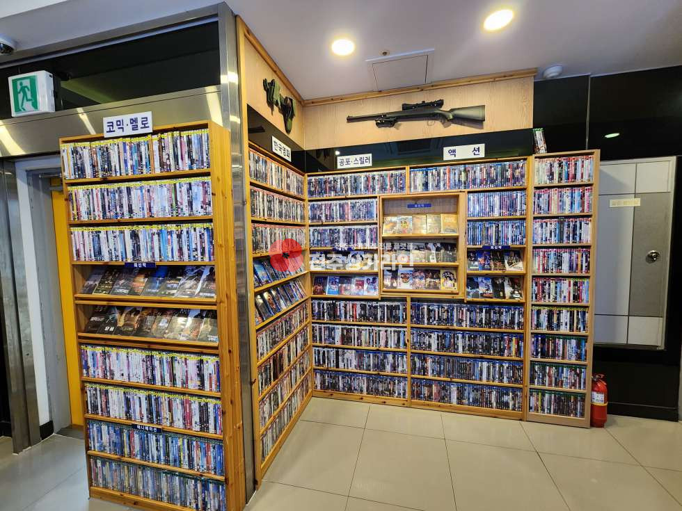 전북 전주완산구 효자동3가 ⭐DVD가게 양수하실분⭐최신인테리어⭐ 월세 매물번호 11826 사진 5