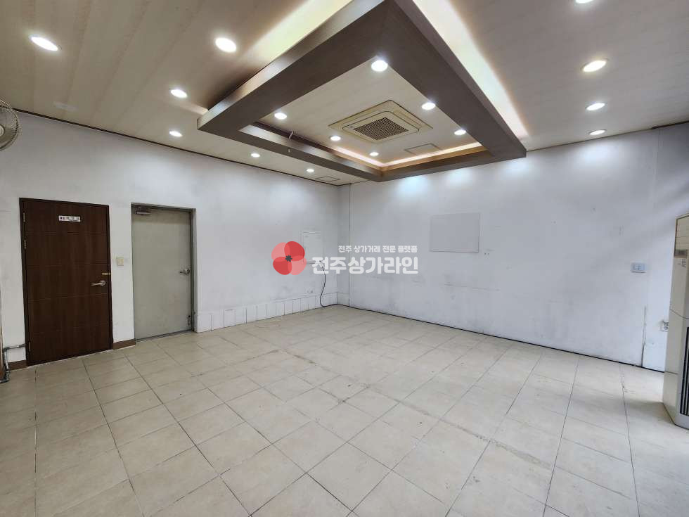 전북 전주완산구 효자동2가 ⭐배달음식점 강추⭐옵션으로냉난방기⭐내부화장실⭐ 월세 매물번호 11832 사진 4