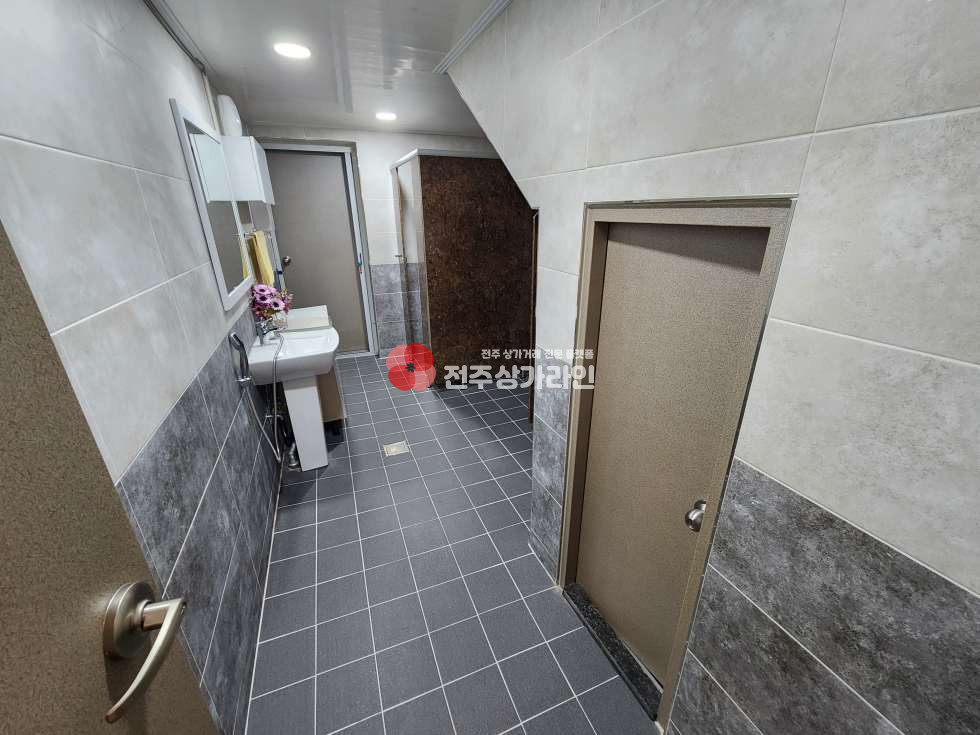 전북 전주완산구 효자동2가 ⭐피부샵 양도양수⭐반영구, 피부미용 추천⭐ 월세 매물번호 11834 사진 9