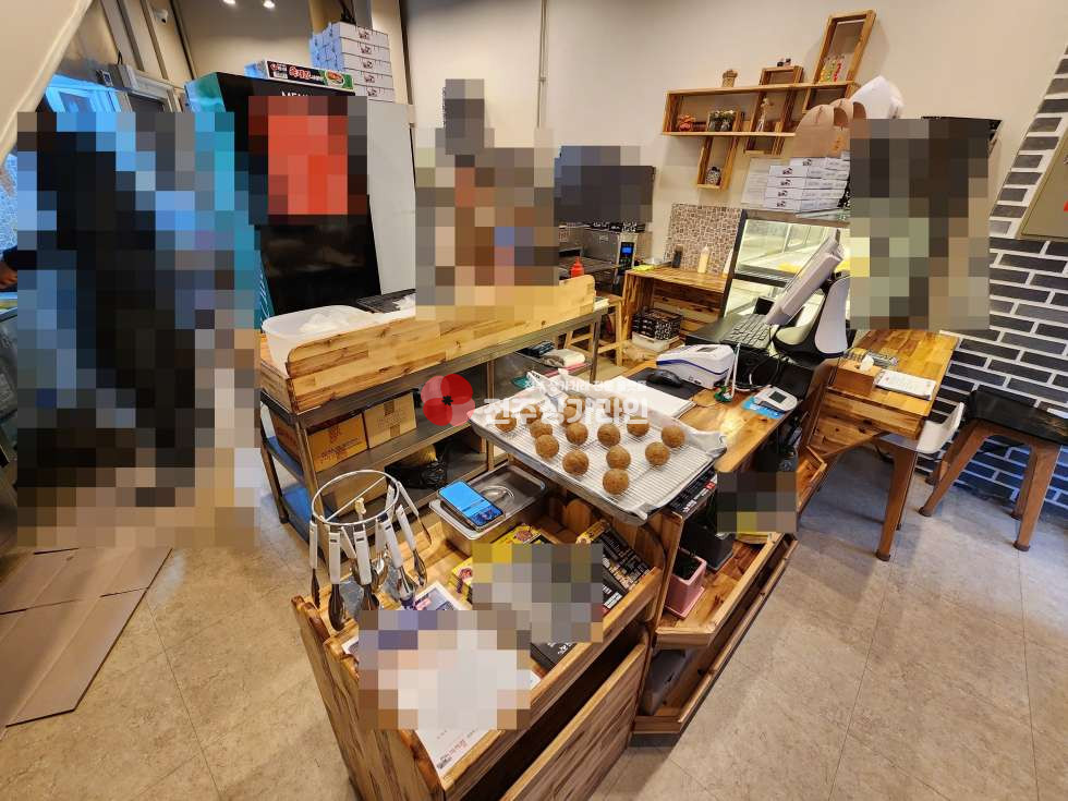 전북 전주완산구 삼천동1가 ⭐렌타프리3개월⭐신축상가⭐주차용이⭐단독테라스⭐ 월세 매물번호 11842 사진 2