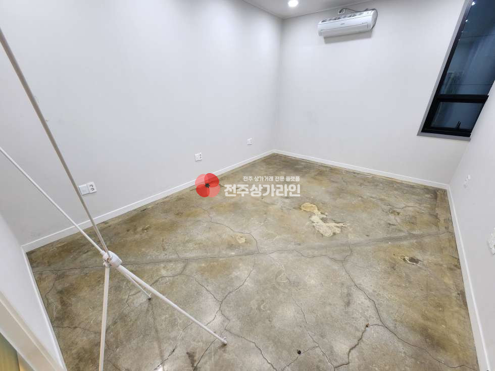 전북 전주완산구 효자동2가 ⭐미용, 피부 학원 및 영업 인수하실분⭐강력추천⭐권리금협의가능⭐ 월세 매물번호 11972 사진 4