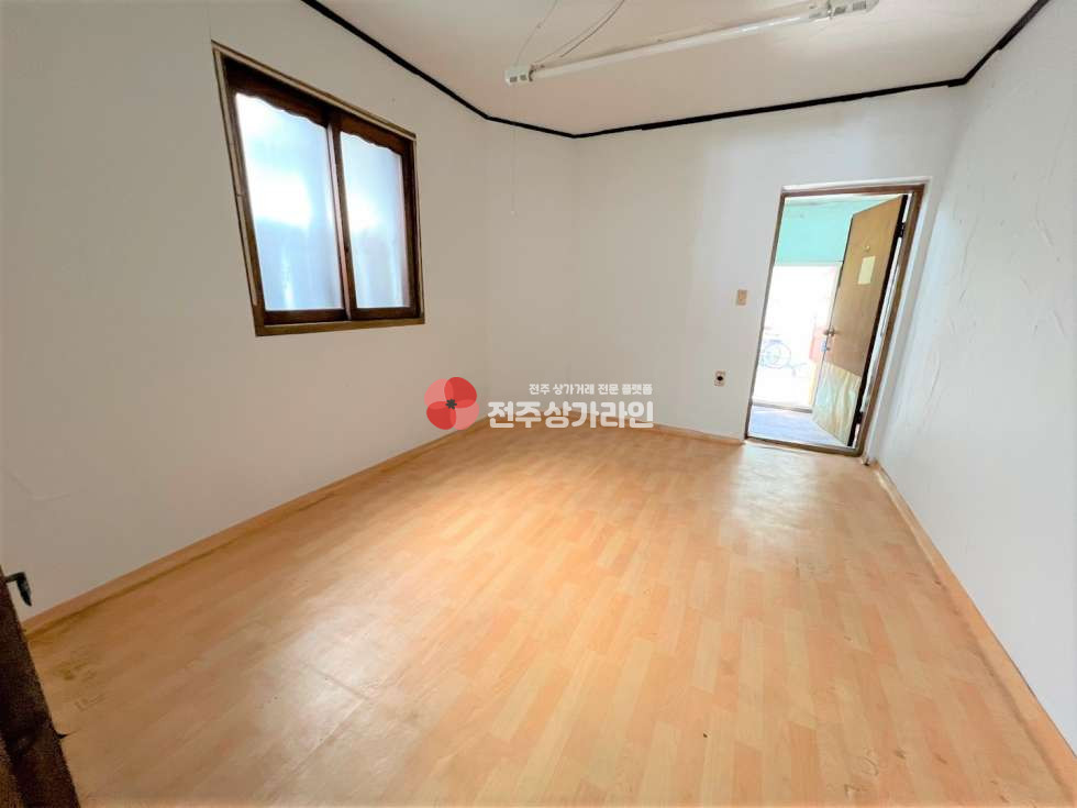 전북 전주완산구 중화산동2가 ⭐사무실,창고 용도 등⭐강력추천⭐즉시입주⭐ 월세 매물번호 12016 사진 7