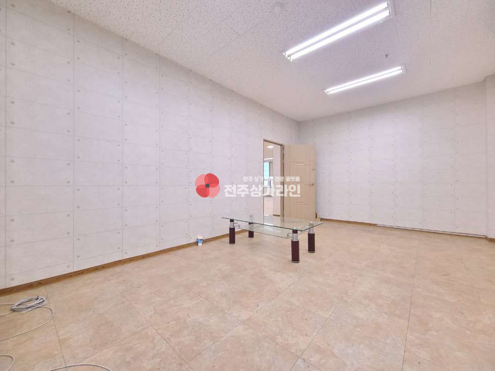 전북 전주완산구 효자동2가 ⭐사무실, 학원,병원 강력추천⭐권리금없음⭐ 월세 매물번호 12036 사진 7