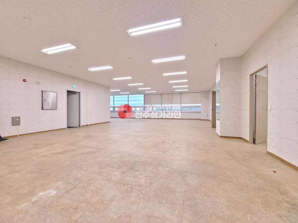 전북 전주완산구 효자동2가 ⭐사무실, 학원,병원 강력추천⭐권리금없음⭐ 월세 매물번호 12036 사진 8