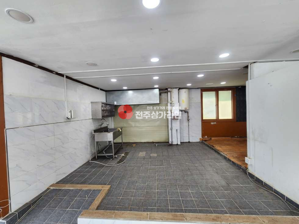 전북 전주덕진구 우아동2가 ⭐음식점추천⭐평수넓음⭐대로변인접⭐주변먹자상권⭐업종상담가능⭐ 월세 매물번호 12159 사진 6