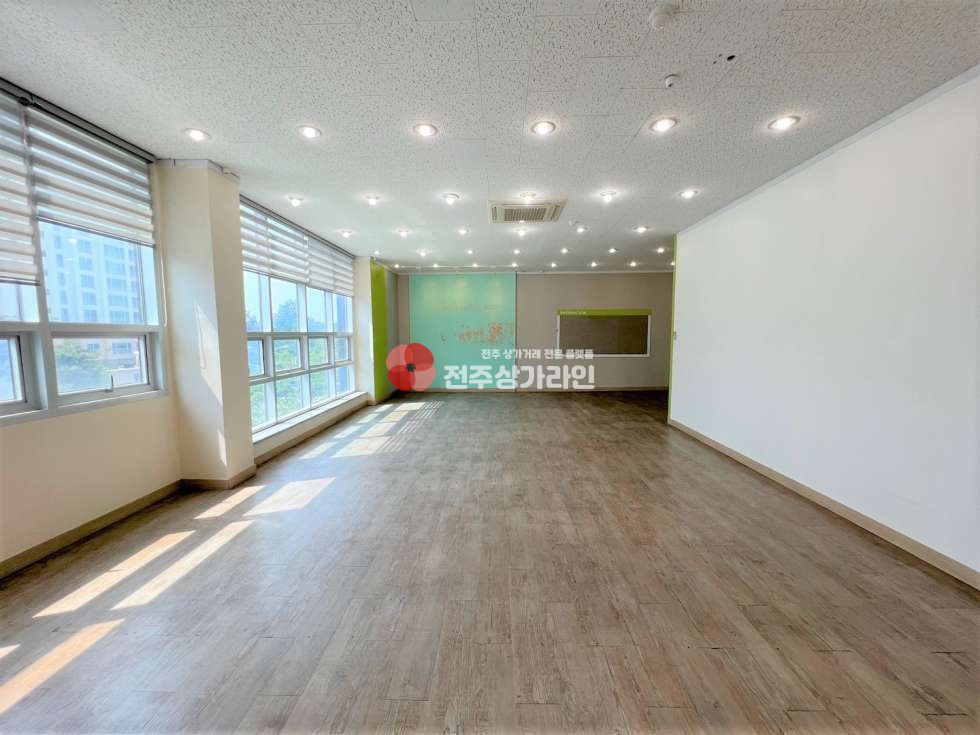 전북 전주덕진구 덕진동2가 ⭐아파트 앞 빌딩⭐사무실,교습소,스튜디오 용도 등⭐강력추천⭐즉시입주⭐ 월세 매물번호 12190 사진 5