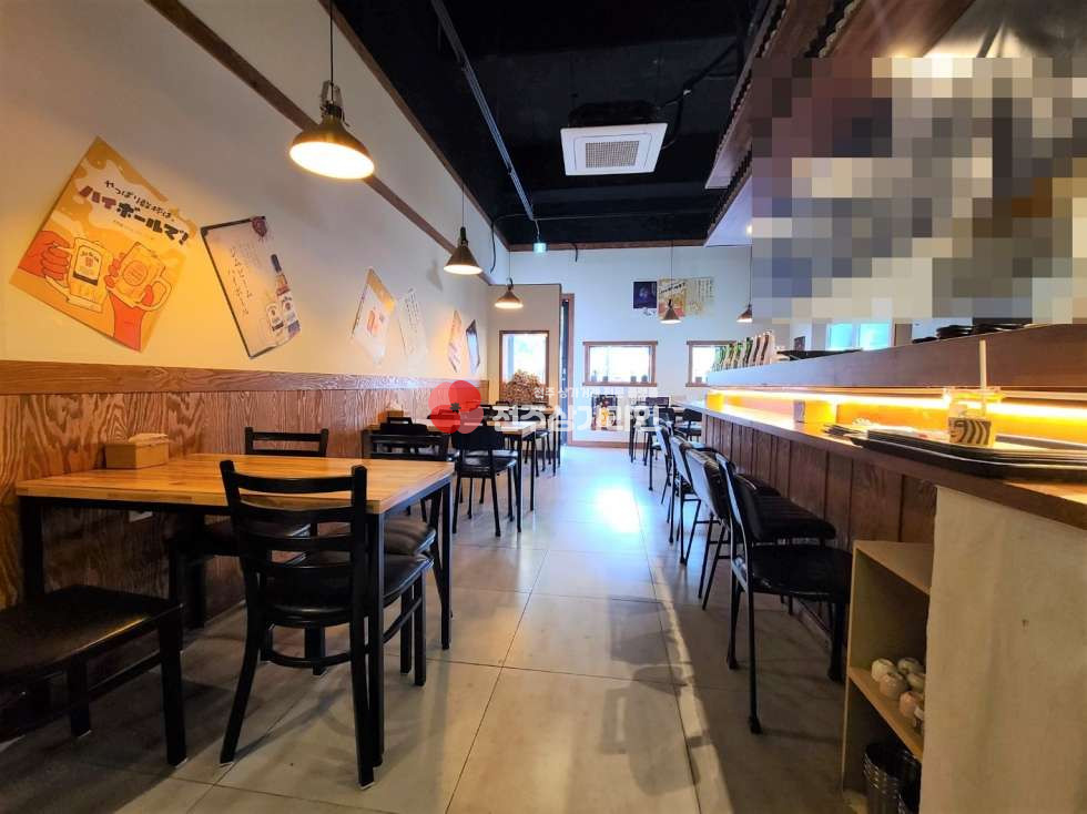 전북 전주완산구 효자동2가 ⭐일본식주점,꼬치전문점⭐성업중⭐양도양수⭐ 월세 매물번호 12196 사진 3