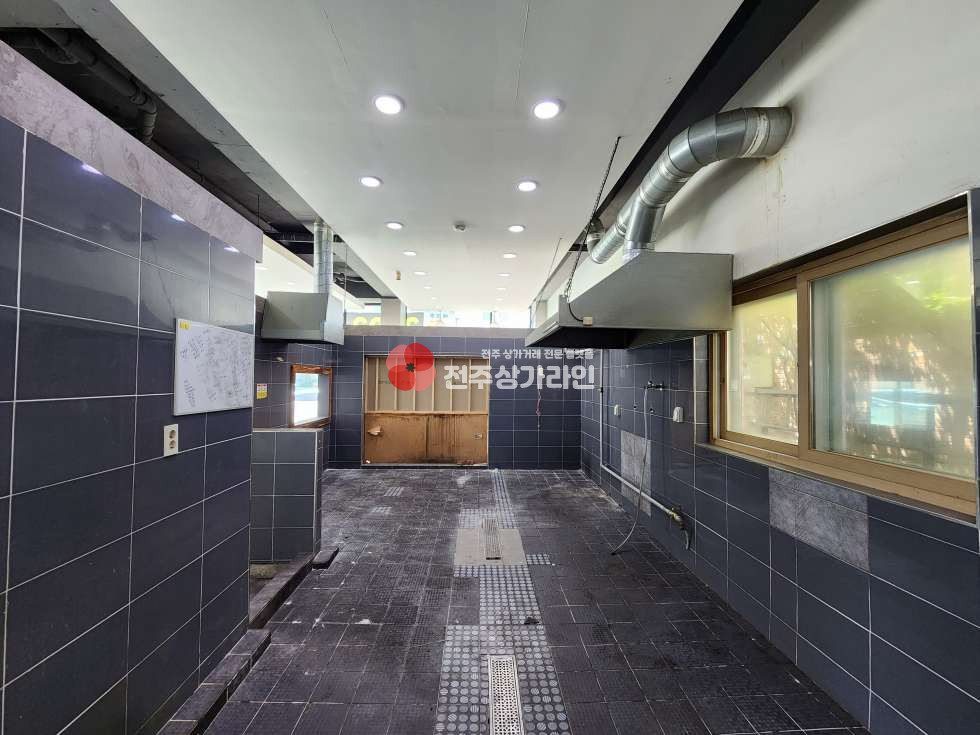전북 전주덕진구 중동 ⭐ 음식점, 카페 등 강력추천⭐ 월세 매물번호 12202 사진 4