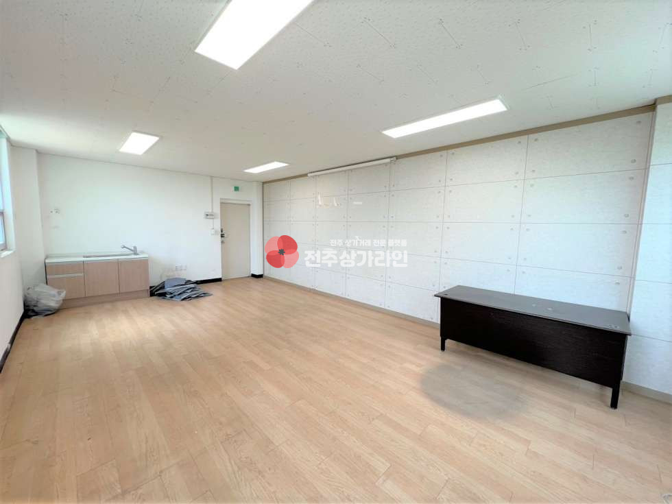 전북 전주완산구 효자동3가 ⭐엘베OK⭐위치 좋은 상가로 어떤 업종이든 추천 드려요⭐강력추천⭐즉시입주⭐ 월세 매물번호 12252 사진 3