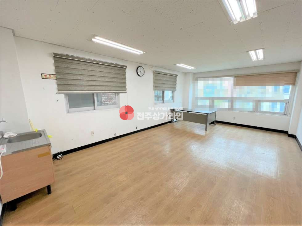 전북 전주완산구 효자동3가 ⭐대로변 앞⭐저렴한 3층 상가 엘베OK⭐입맛에 맞춰서 사용 하세요!⭐강력추천⭐즉시입주⭐ 월세 매물번호 12269 사진 2