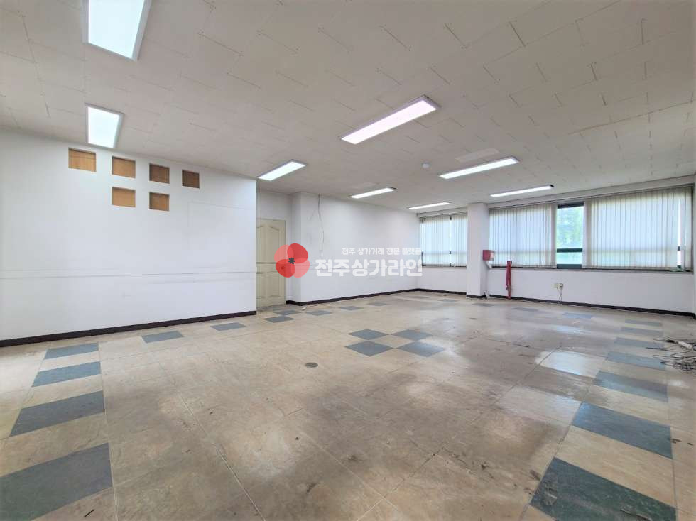 전북 전주완산구 서신동 ⭐학원,교육센터찾는분께추천해요⭐비밀공간같은느낌입니다⭐ 월세 매물번호 12326 사진 2
