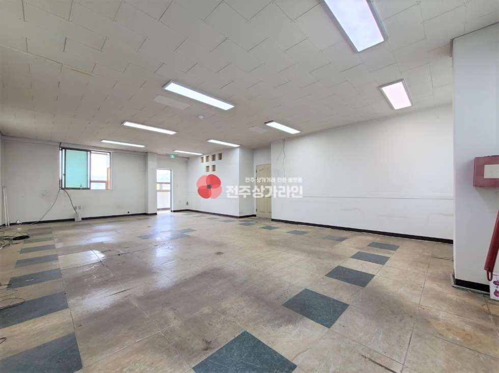 전북 전주완산구 서신동 ⭐학원,교육센터찾는분께추천해요⭐비밀공간같은느낌입니다⭐ 월세 매물번호 12326 사진 3