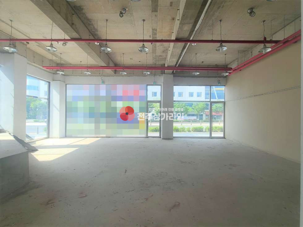 전북 전주완산구 효자동1가 ⭐카페/용품점/미용⭐다양한업종가능해요⭐ 월세 매물번호 12356 사진 2