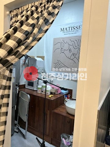 전북 전주완산구 효자동3가 ⭐옷가게 양수양도⭐권리금협의가능⭐타업종가능⭐ 월세 매물번호 12410 사진 4