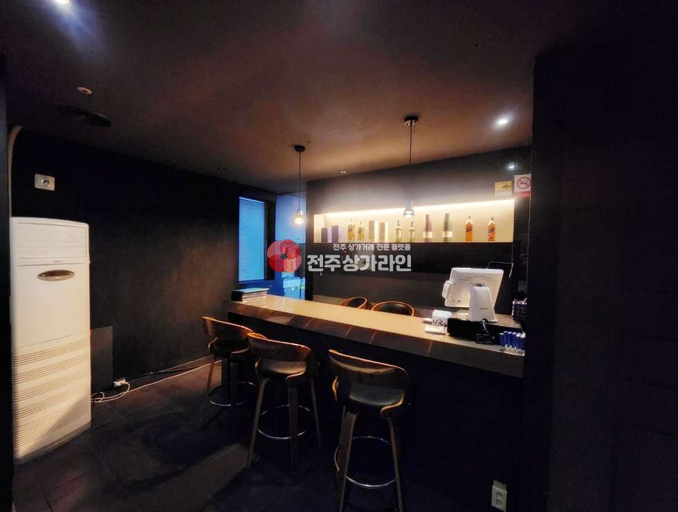 전북 전주완산구 효자동3가 ⭐모던바BAR⭐성업중⭐단골⭐신규⭐엘베⭐깔끔인테리어⭐유동인구많은곳⭐ 월세 매물번호 12425 사진 1