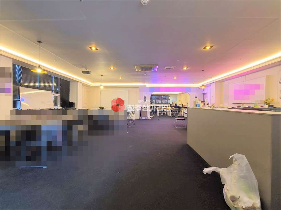 전북 전주완산구 효자동3가 ⭐사무실/게임장/주류판매업⭐내부깔끔하며시스템냉난방기있어요⭐ 월세 매물번호 12448 사진 1