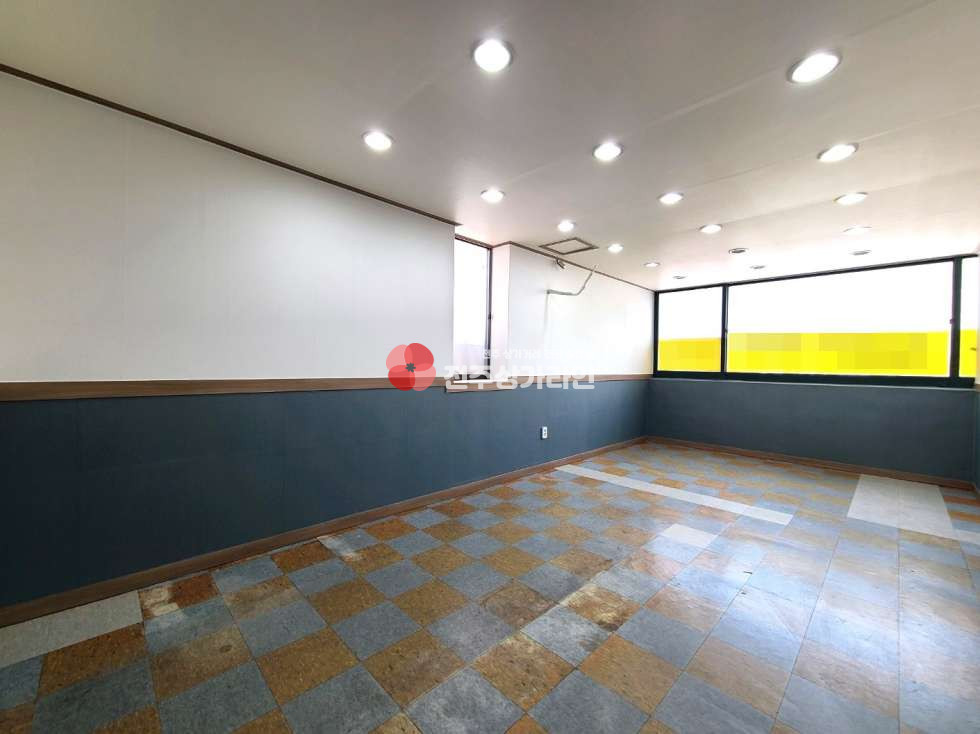 전북 전주완산구 삼천동1가 ⭐교육관련사무실/학원⭐초등학교정문앞상권⭐ 월세 매물번호 12555 사진 5