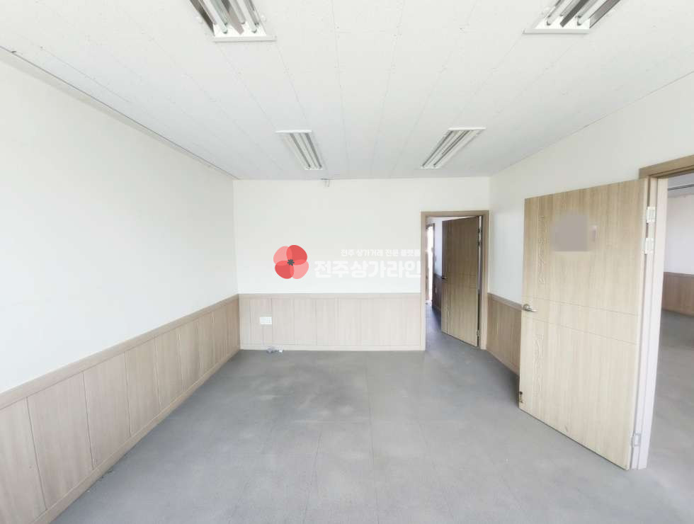 전북 전주덕진구 덕진동1가 ⭐깔끔한사무실⭐교회⭐내부시설깔끔⭐위치좋아요⭐ 월세 매물번호 12561 사진 1