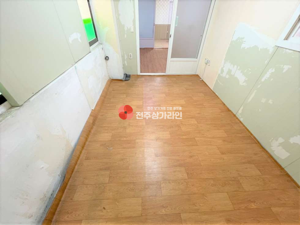 전북 전주덕진구 송천동2가 ⭐아파트 상가⭐교회, 사무실, 학원 용도 등 추천⭐강력추천⭐즉시입주⭐ 월세 매물번호 12247 사진 8