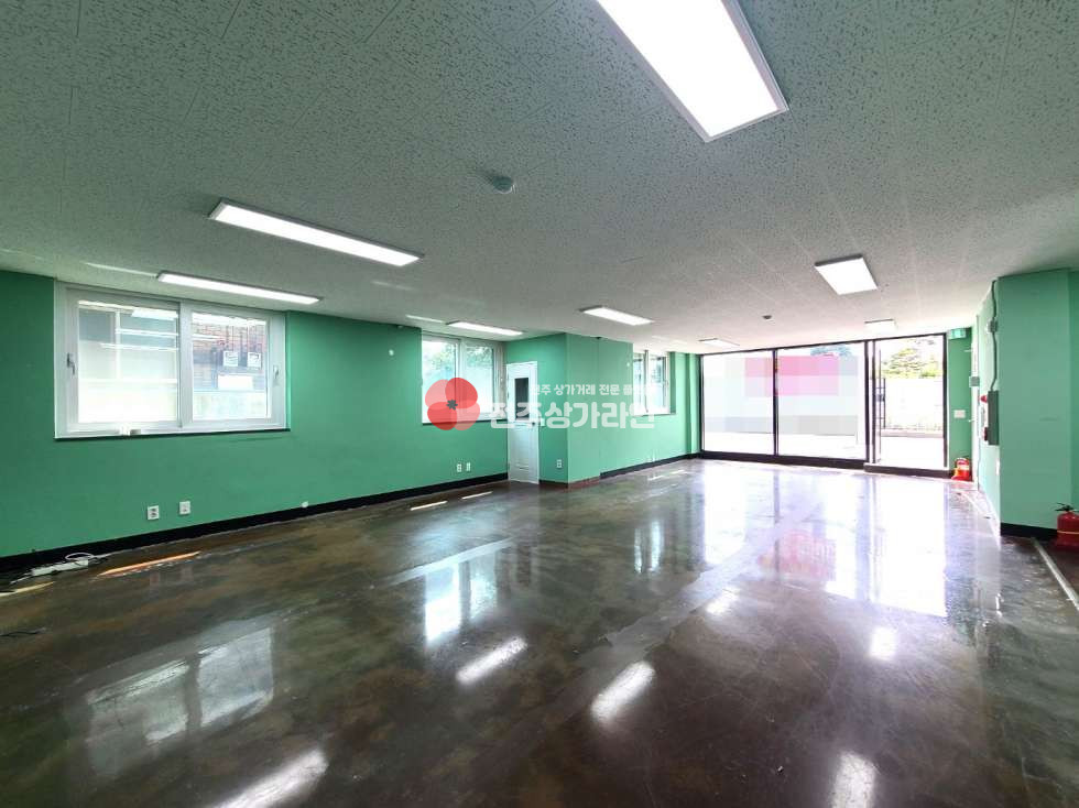 전북 전주완산구 효자동2가 ⭐학원/교습소/교육관련사무실/학습지⭐화장실남여분리되어있어요⭐실용적인공간⭐ 월세 매물번호 12573 사진 4