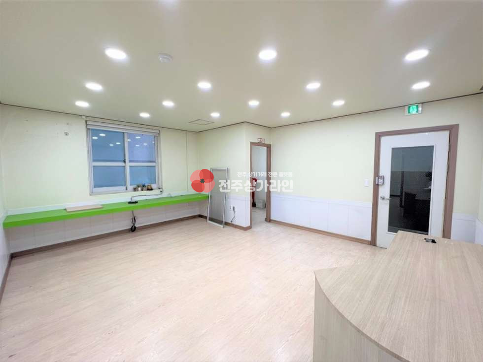 전북 전주완산구 중화산동2가 ⭐중화산동 메인거리 빌딩⭐어떤 업종이든 추천⭐강력추천⭐즉시입주⭐ 월세 매물번호 12126 사진 3