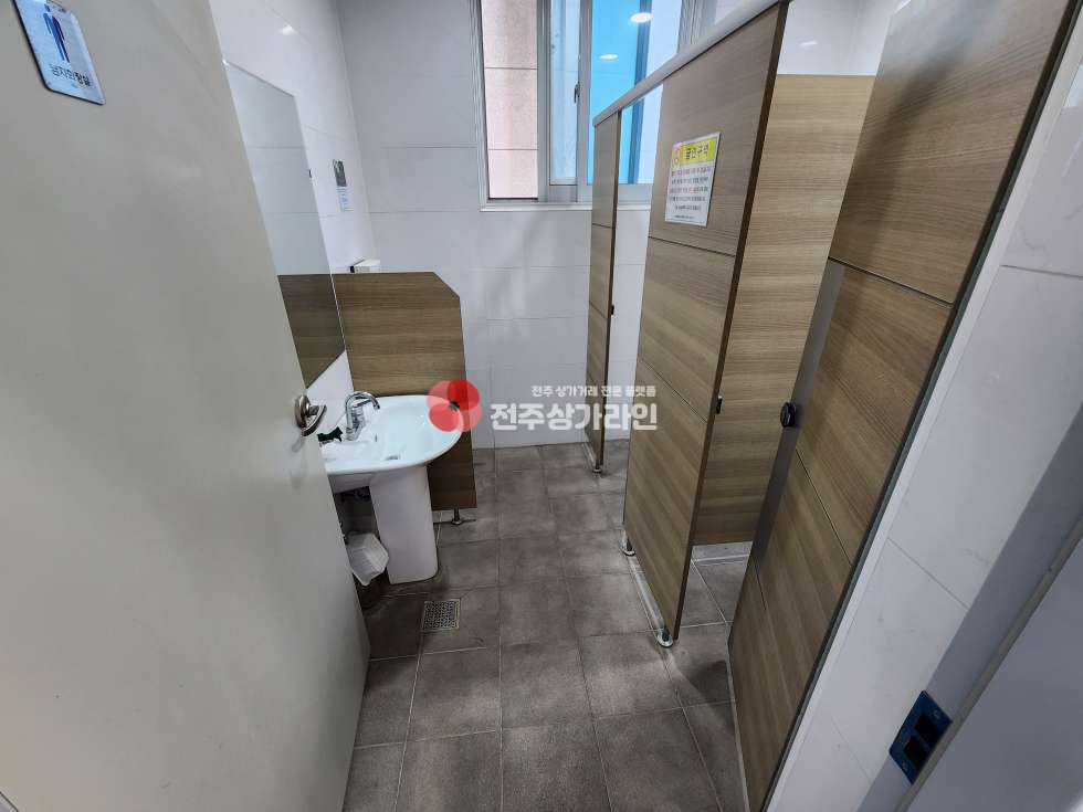 전북 완주군 이서면 갈산리 ⭐사무실로 최적화된 상가⭐최신 시스템 냉난방기 2대⭐ 월세 매물번호 12596 사진 5