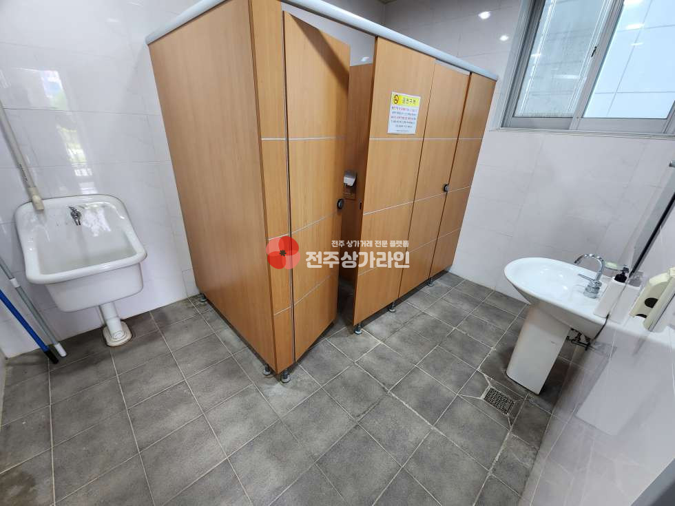 전북 완주군 이서면 갈산리 ⭐사무실로 최적화된 상가⭐최신 시스템 냉난방기 2대⭐ 월세 매물번호 12596 사진 6