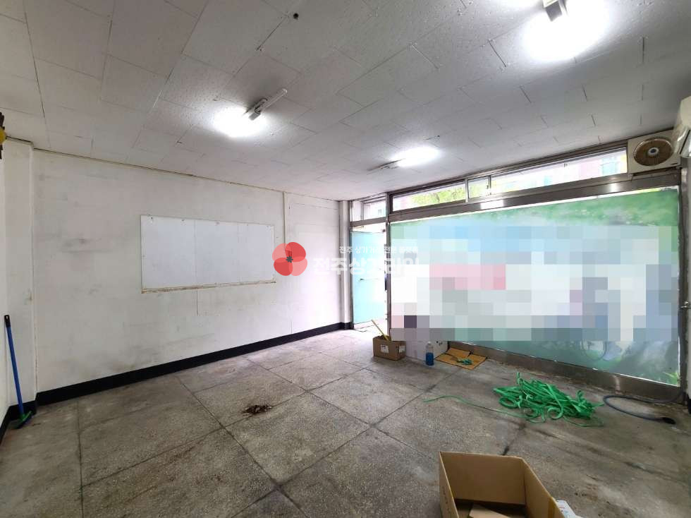 전북 전주완산구 서신동 ⭐방문재가/요양사무소/피부/네일/창고형사무실/유통사무실⭐가성비좋은상가⭐ 월세 매물번호 12614 사진 2
