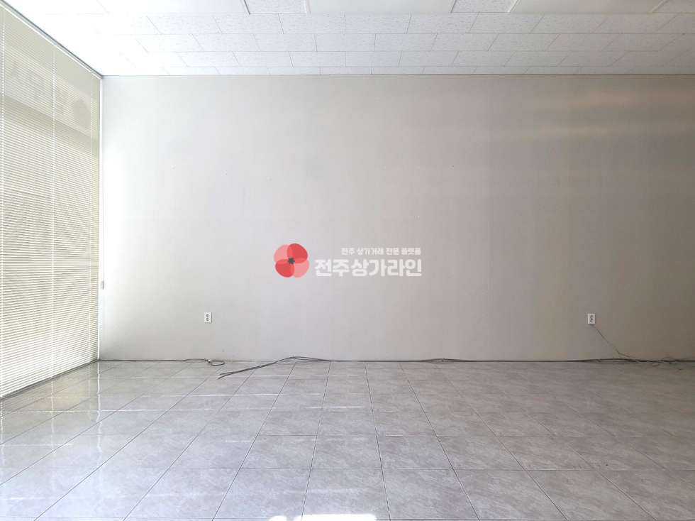 전북 전주덕진구 만성동 ⭐법무사사무실/속기/녹취사무실⭐주변대비저렴한물건⭐깔끔한내부조건⭐ 월세 매물번호 12632 사진 2