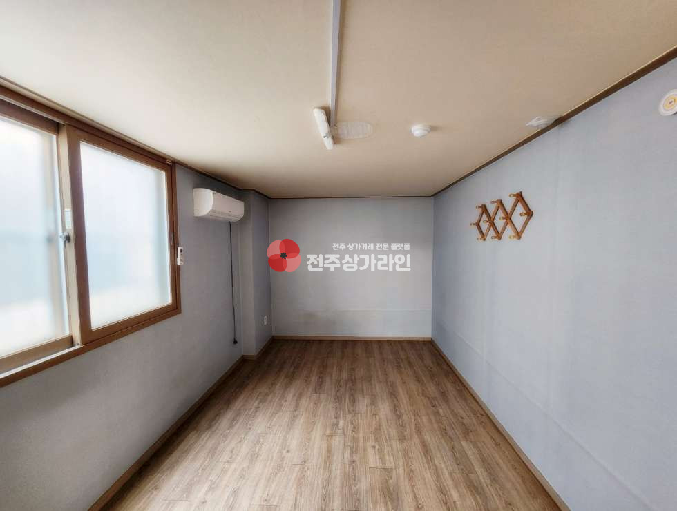 전북 전주덕진구 송천동2가 ⭐사무실용원룸상가⭐넓은평수⭐주차편리⭐위치좋음⭐ 월세 매물번호 12568 사진 3