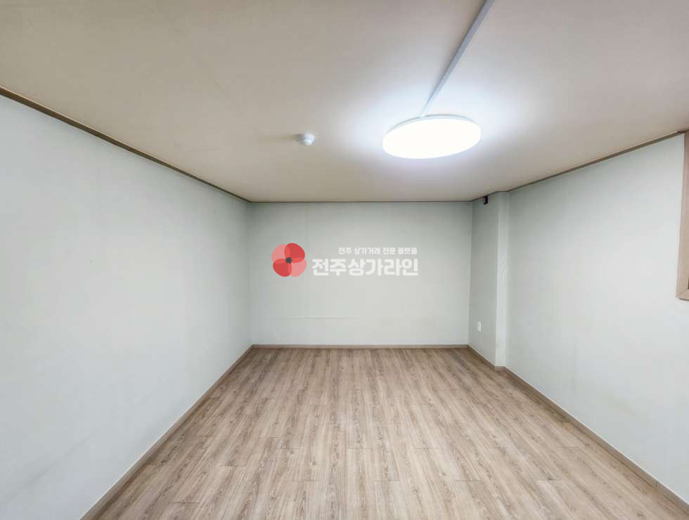 전북 전주덕진구 송천동2가 ⭐사무실용원룸상가⭐넓은평수⭐주차편리⭐위치좋음⭐ 월세 매물번호 12568 사진 4