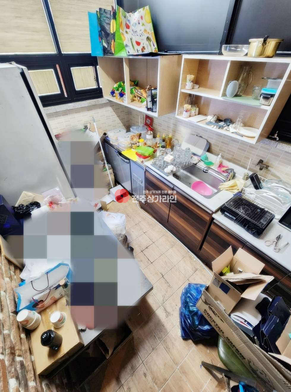 전북 전주완산구 중화산동2가 ⭐영업중상가⭐위치좋은BAR⭐그래도양도양수⭐넓은평수⭐개방감좋은창문⭐ 월세 매물번호 12620 사진 11