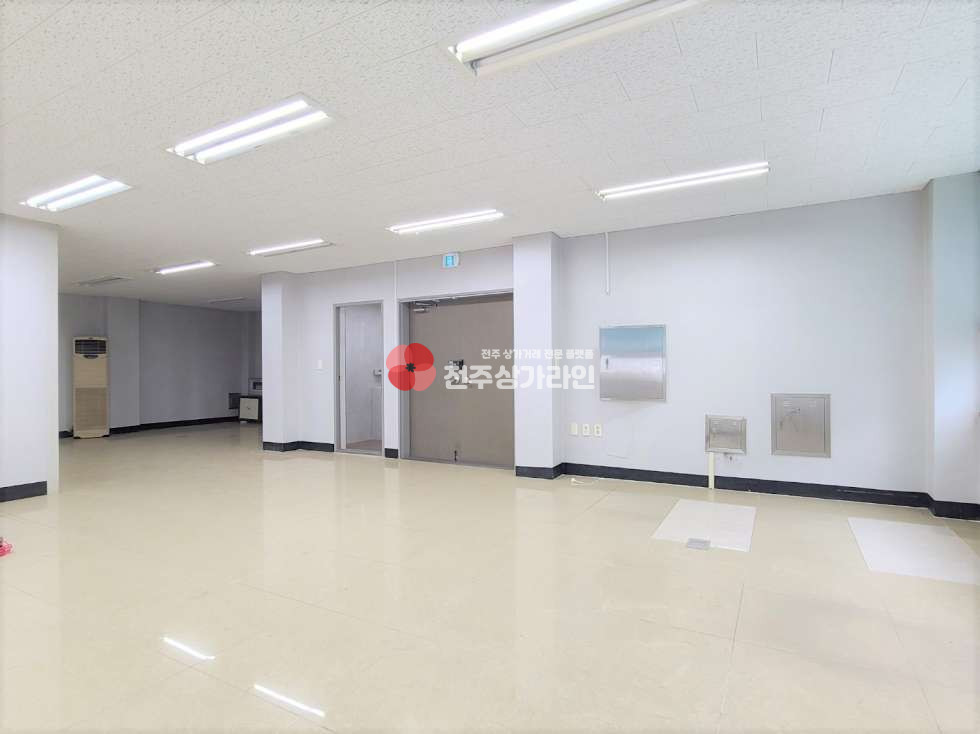 전북 전주완산구 중화산동2가 ⭐사무실/온라인판매점⭐가성비좋은사무실⭐위치좋아요⭐ 월세 매물번호 12391 사진 2