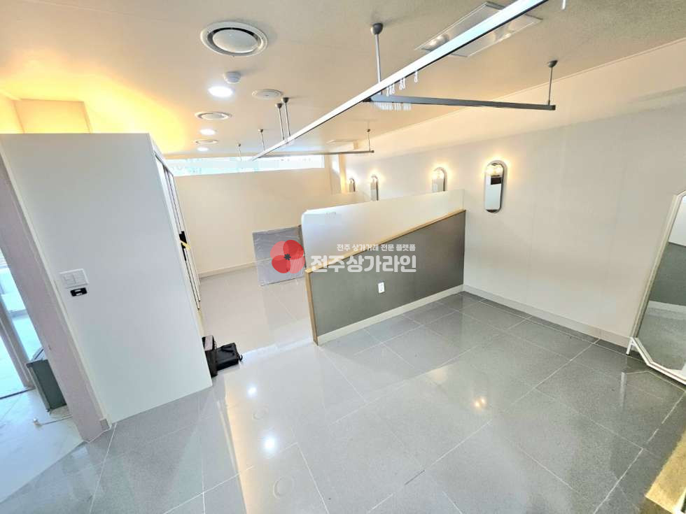 전북 전주완산구 경원동3가 ⭐의원개업,카페 강력추천⭐분할임대(다른업종)가능⭐깔끔한인테리어⭐유동인구좋음⭐ 월세 매물번호 12786 사진 6