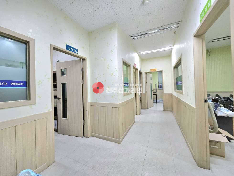전북 전주완산구 효자동2가 ⭐학원,교습소,독서실 등 교육관련업 추천⭐무권리금⭐깔끔한인테리어⭐ 월세 매물번호 12800 사진 1