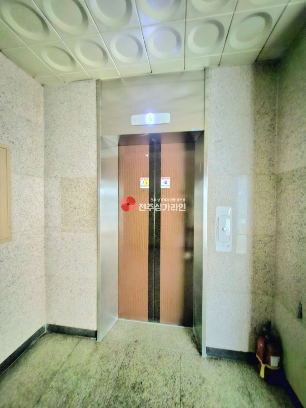 전북 전주완산구 중화산동2가 ⭐사무실,의원,카페 등 자유업종추천⭐대로변인접⭐유동인구좋음⭐넓은평수⭐ 월세 매물번호 12821 사진 12