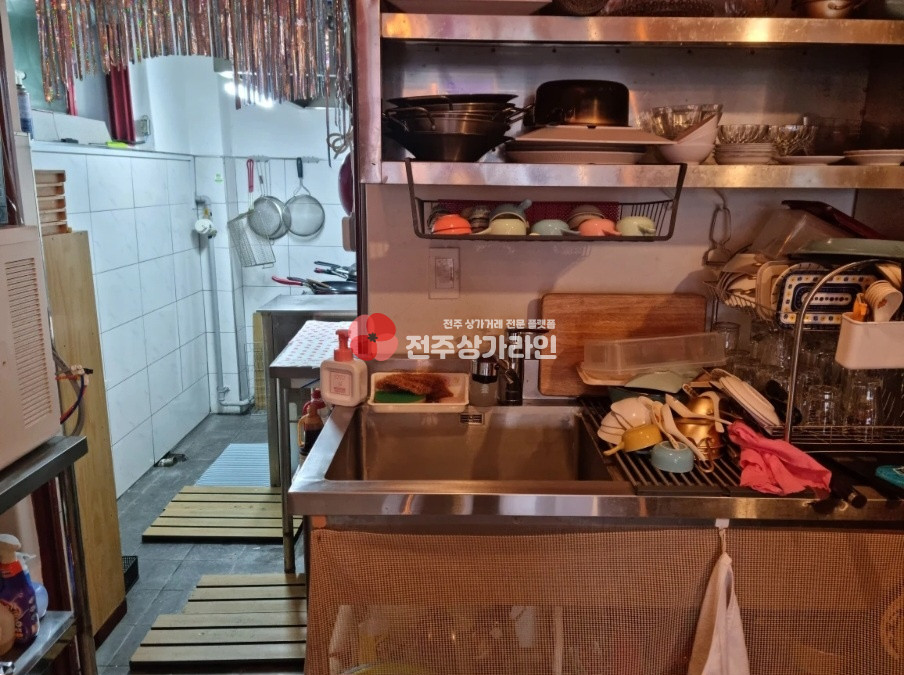 전북 전주완산구 중화산동2가 ⭐호프집 양도양수받으실분 추천⭐유동인구좋음⭐깔끔한인테리어⭐대로변인접⭐ 월세 매물번호 12900 사진 3