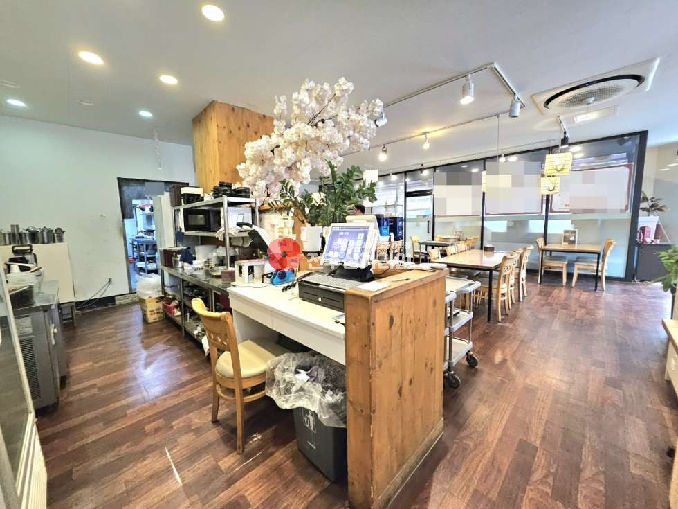 전북 전주완산구 중화산동2가 ⭐음식점자리 양도양수받으실분 추천⭐술집,밥집 요식업 관련업종 강력추천!⭐유동인구최고⭐깔끔한인테리어⭐ 월세 매물번호 12897 사진 5