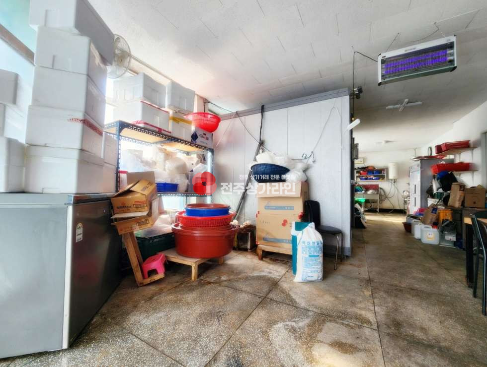 전북 전주완산구 삼천동1가 ⭐반찬가게⭐저온창고부터⭐판매점까지원스탑⭐깔끔한구조⭐넓은평수⭐ 월세 매물번호 12925 사진 2
