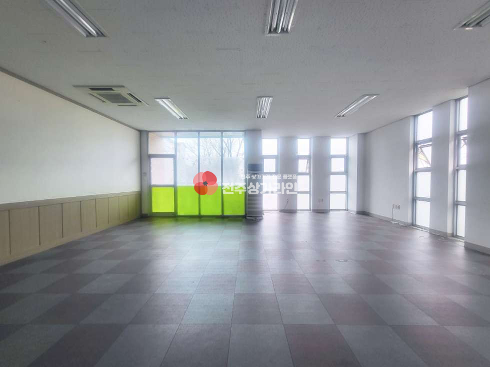 전북 전주덕진구 인후동1가 ⭐사무실로 적합한 매물⭐냉난방기 및 에어컨⭐야외발코니별도⭐ 월세 매물번호 12949 사진 2