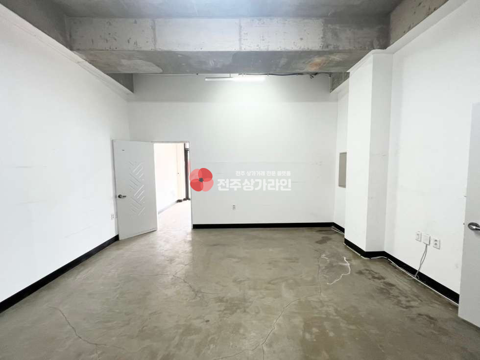 전북 전주덕진구 덕진동1가 ⭐배달음식점, 네일샵, 피부미용, 사무실 겸 창고 용도 등⭐강력추천⭐즉시입주⭐ 월세 매물번호 12219 사진 1